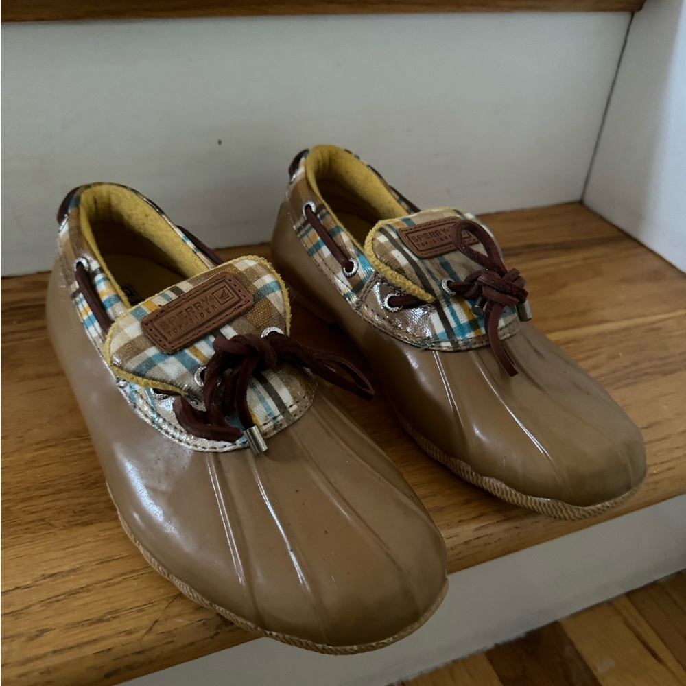 Sperry Brown Winter & Rain Boots with Durable Duck Boot Style